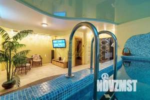 Дом 700м², 3-этажный, посуточно,