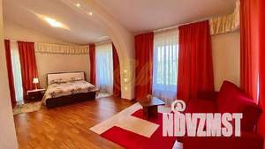 Дом 520м², 3-этажный, посуточно,