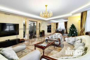 Дом 680м², 3-этажный, посуточно,