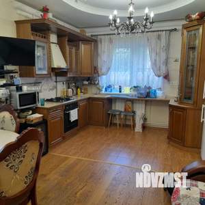 Таунхаус 115м², 3-этажный, на длительный срок,