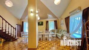 Дом 520м², 3-этажный, посуточно,