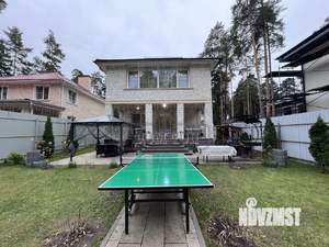 Дом 300м², 2-этажный, посуточно,