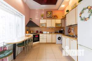 Дом 400м², 3-этажный, посуточно,