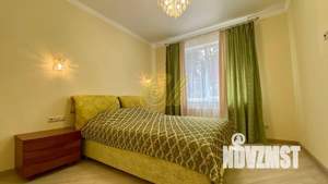 Дом 530м², 2-этажный, посуточно,