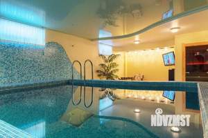 Дом 700м², 3-этажный, посуточно,