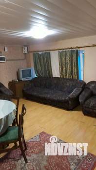 Дом 35м², 2-этажный, на длительный срок,