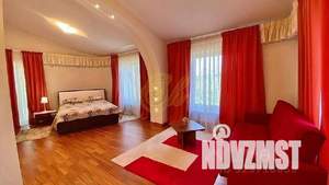 Дом 520м², 3-этажный, посуточно,