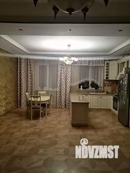 Таунхаус 352м², 4-этажный, на длительный срок,