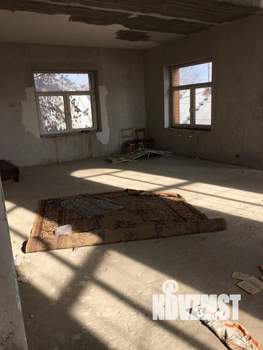 Дом 300м², 3-этажный, на длительный срок,