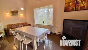 Дом 550м², 3-этажный, посуточно,