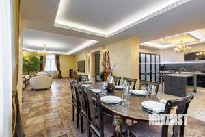 Дом 700м², 3-этажный, посуточно,