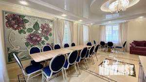 Дом 350м², 3-этажный, посуточно,