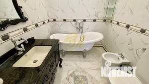 Дом 550м², 2-этажный, посуточно,