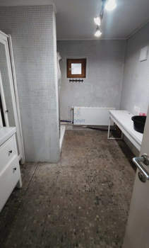 Дом 140м², 2-этажный, на длительный срок,