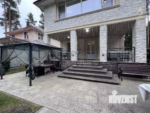 Дом 300м², 2-этажный, посуточно,