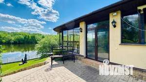 Дом 1000м², 3-этажный, посуточно,