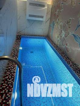 Дом 550м², 2-этажный, посуточно,