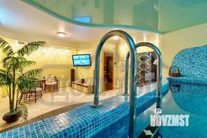 Дом 680м², 2-этажный, посуточно,