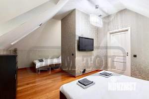 Дом 680м², 2-этажный, посуточно,