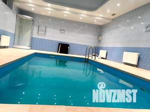 Дом 500м², 3-этажный, посуточно,