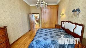 Дом 900м², 3-этажный, посуточно,