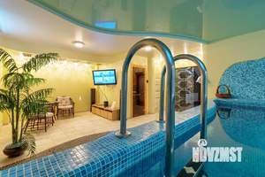 Дом 700м², 3-этажный, посуточно,