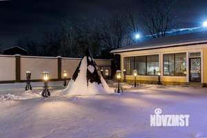 Дом 700м², 2-этажный, посуточно,