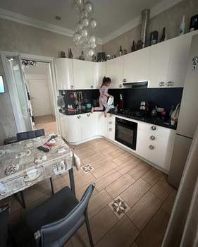 Дом 225м², 2-этажный, на длительный срок,