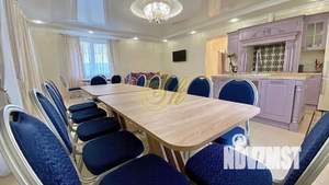 Дом 300м², 2-этажный, посуточно,