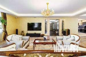 Дом 680м², 3-этажный, посуточно,