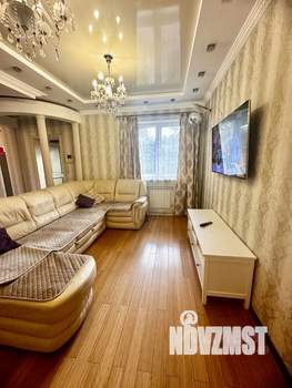 Коттедж 240м², 3-этажный, на длительный срок,