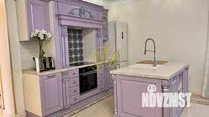 Дом 530м², 2-этажный, посуточно,