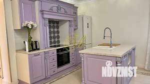 Дом 530м², 2-этажный, посуточно,