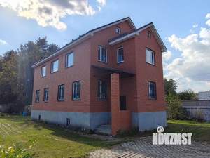 Дом 350м², 2-этажный, участок 10 сот.