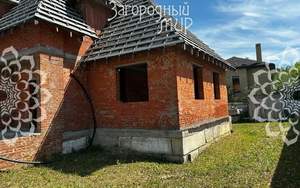 Дом 216м², 2-этажный, участок 8 сот.