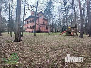 Коттедж 440м², 3-этажный, участок 42 сот.