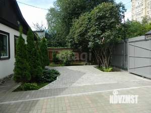 Дом 239м², 2-этажный, участок 8 сот.