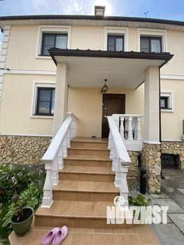 Дом 270м², 3-этажный, участок 5 сот.