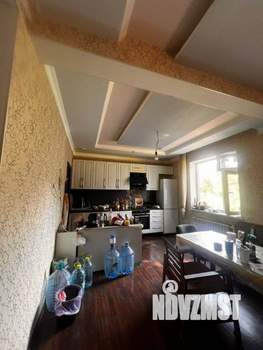 Дом 159м², 2-этажный, участок 4 сот.