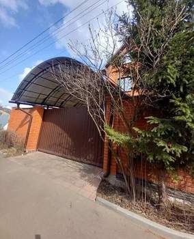 Дом 422м², 3-этажный, участок 12 сот.