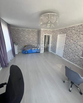 Дом 170м², 3-этажный, участок 4 сот.