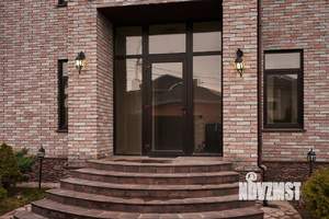 Дом 228м², 2-этажный, участок 9 сот.