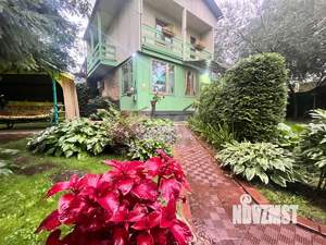 Дом 95м², 2-этажный, участок 4 сот.