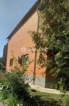 Дом 420м², 3-этажный, участок 12 сот.