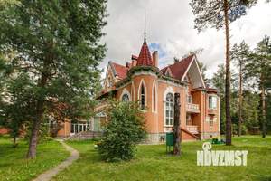 Дом 1022м², 3-этажный, участок 58 сот.