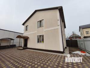 Дом 185м², 2-этажный, участок 4 сот.