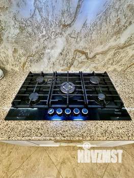 Коттедж 417м², 3-этажный, участок 5 сот.