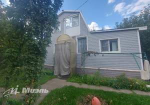 Дом 66м², 2-этажный, участок 4 сот.