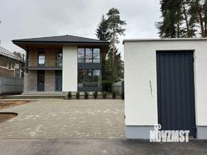 Коттедж 199м², 2-этажный, участок 7 сот.