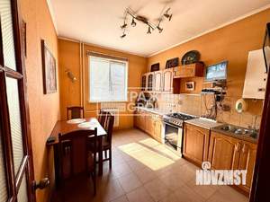 Дом 147м², 3-этажный, участок 5 сот.